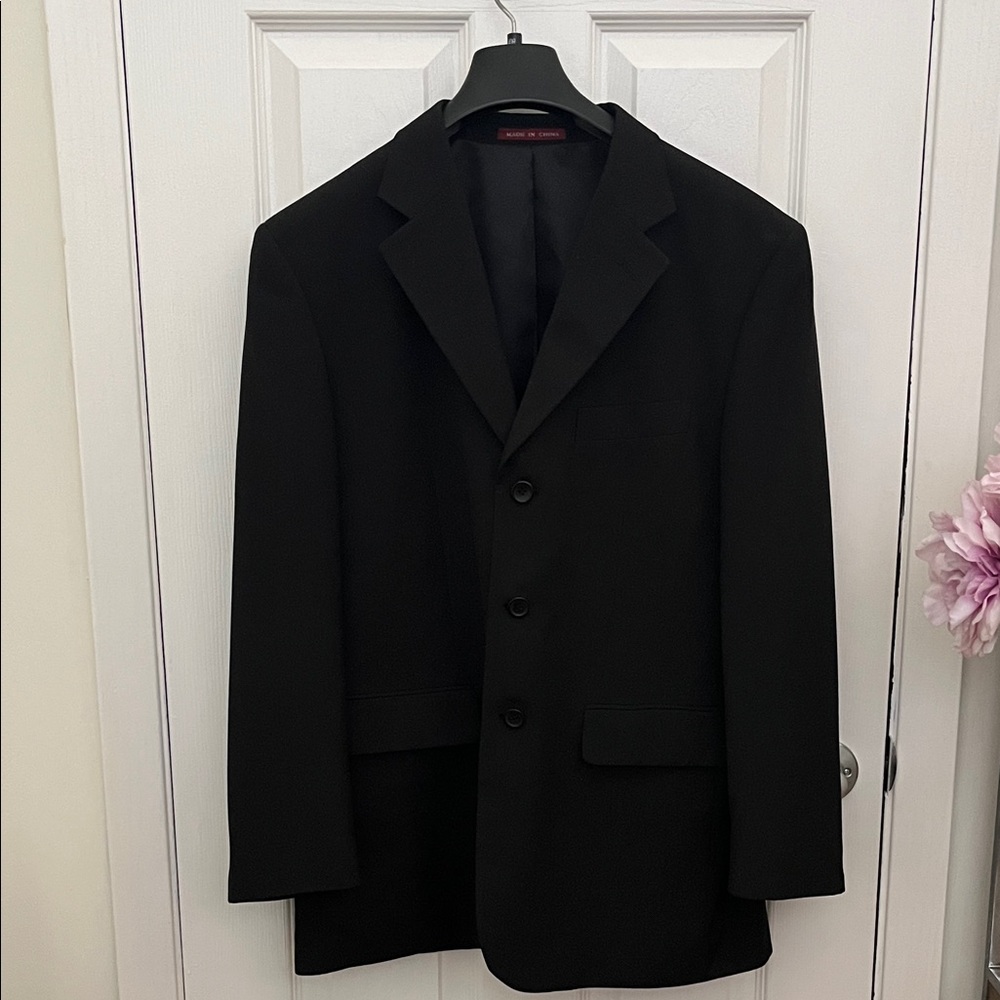 Elegant Black Men's Blazer From Wall Street Collection Size 40R - Picture 1 of 9